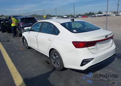 2019 Kia Forte Lxs из США, поврежденный, VIN 3KPF24AD4KE029878